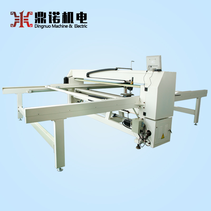 電腦單針絎縫機(jī) 電腦單針絎縫機(jī)