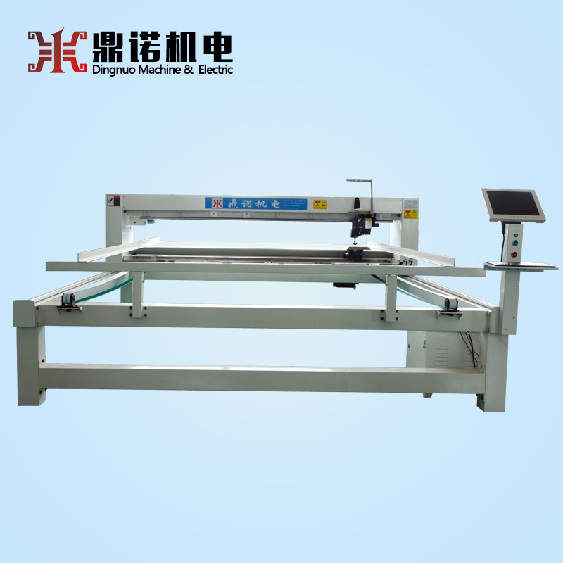 電腦絎縫機 電腦絎縫機